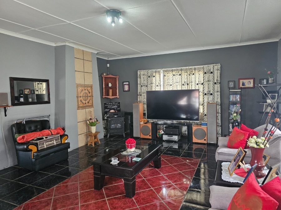 4 Bedroom Property for Sale in Haven Hills Eastern Cape